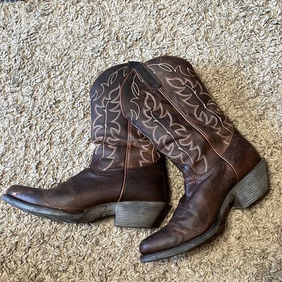 Shyanne Classic Western Cowboy Boots Oiled Leather Dark Brown - Picture 1 of 12